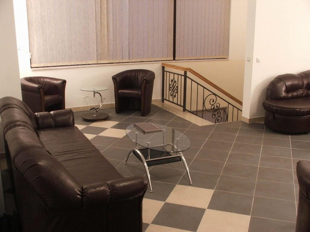 Hotel Bazeni Baikal Topola Esterno foto